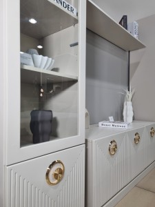 Шкаф-витрина правая 450 КАПРИ Распродажа