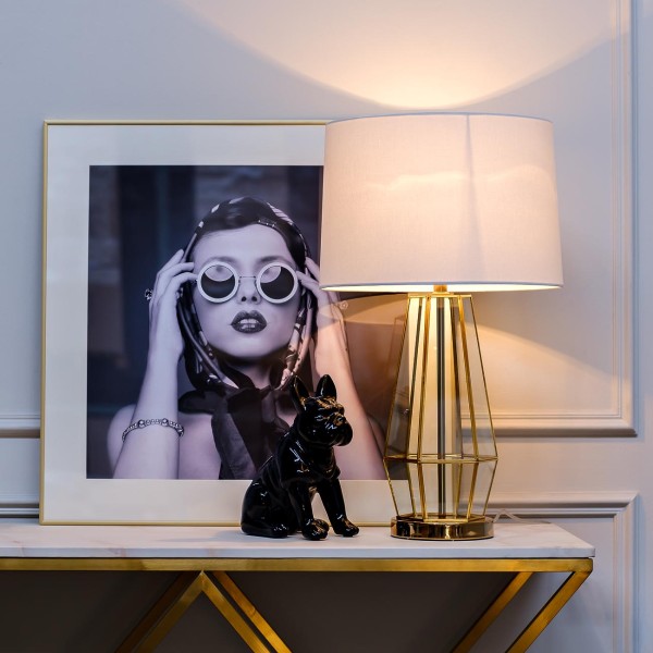 Лампа настольная плафон белый