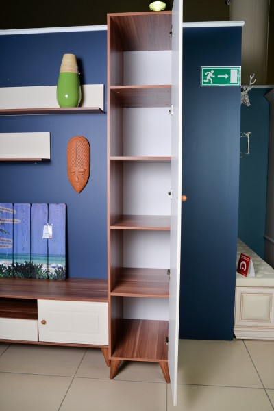 Шкаф-пенал Верона