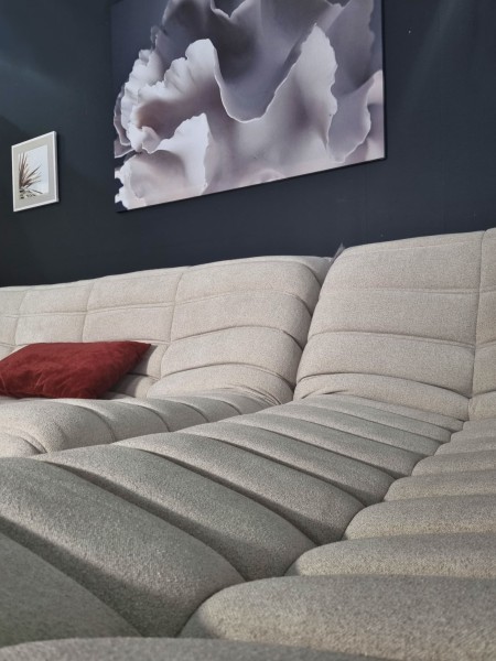 Диван с оттоманкой BRUCO